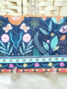 Handmade Quilted Zipper Pouch 100% Cotton Fully Lined Cosmetic Travel Bag